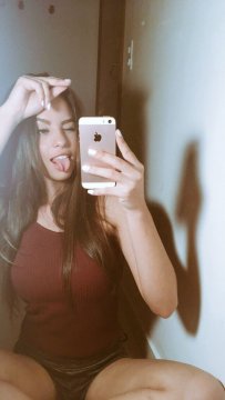 QueenBee01 de Hauts-de-Seine, France